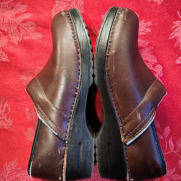 CS Clogs Women's Brown Leather Clogs, Size EU 38.5, US 8, Used - Picture 5 of 6